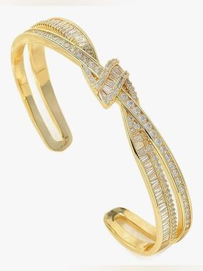 Stunning Nordstrom 18KT Gold dip Topaz Crystal Knot Cuff Bracelet